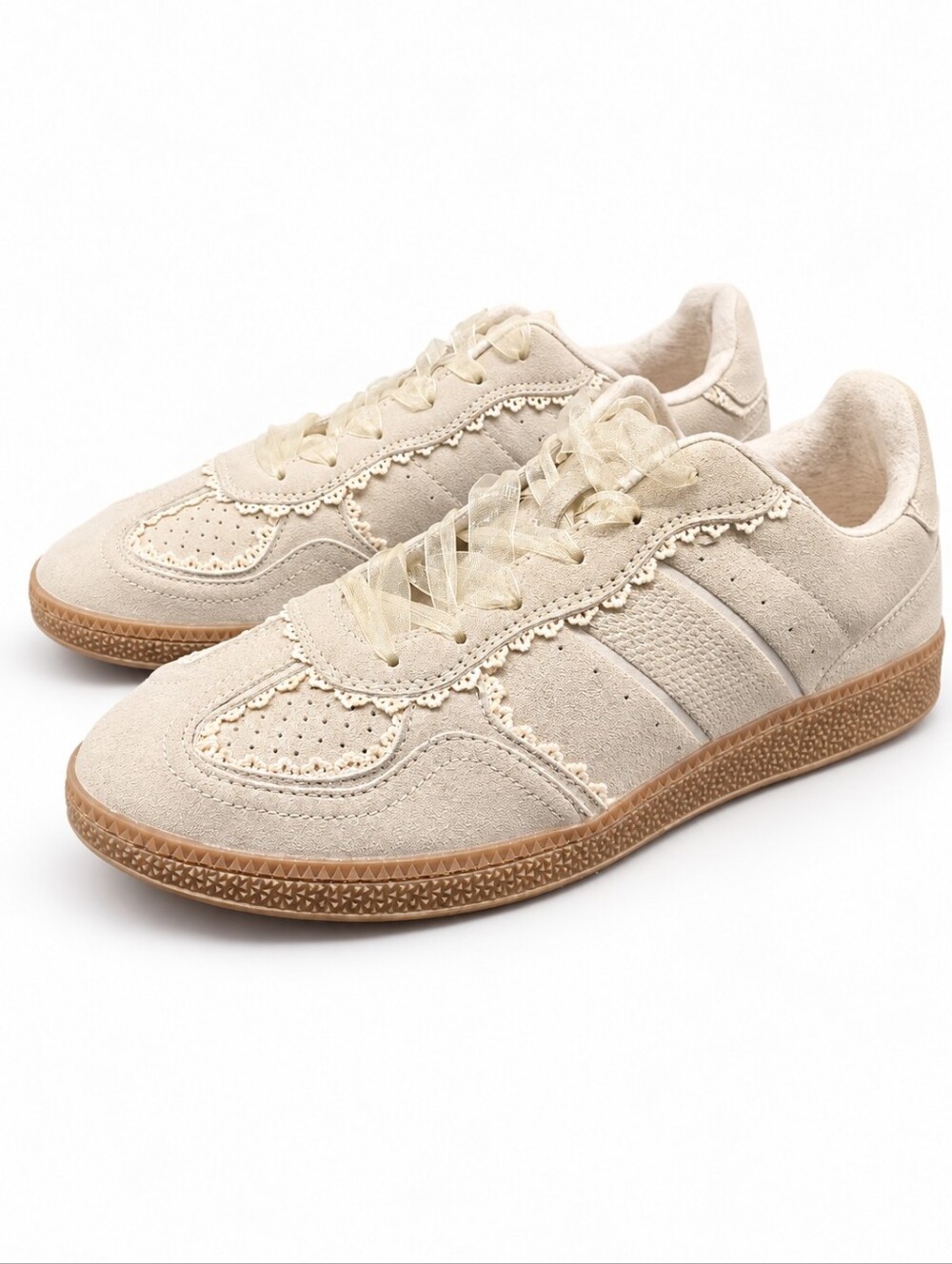 $89 CUSHIONAIRE Belinda Lace Low Top Suede SNEAKERS Women's Size 11 NWT